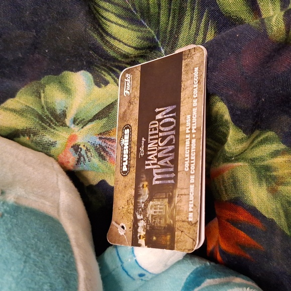 Funko Plushies Disney Haunted Mansion Set of 2 Hitch Hiking Ghosts Gus Phineas - Picture 7 of 7